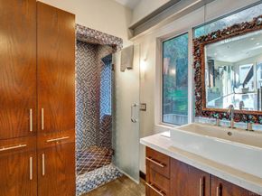 6920 Treasure Trail, Los Angeles CA 90068