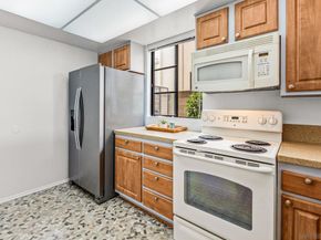 3130 Avenida De Portugal 101, Point Loma CA 92106