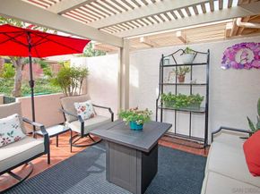 12825 Via Moura, San Diego CA 92128