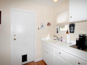 12825 Via Moura, San Diego CA 92128