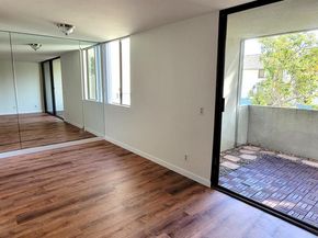 6204 Agee St 129, San Diego CA 92122