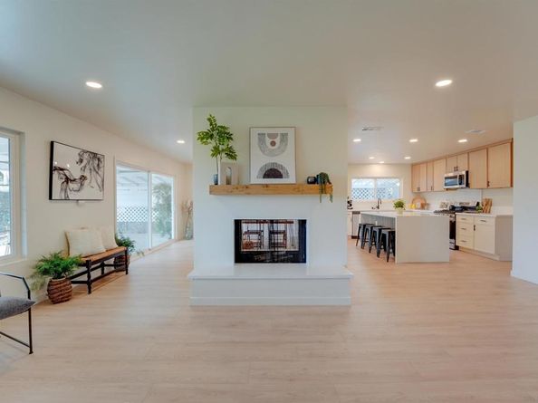 9645 Jimzel, La Mesa CA 91942
