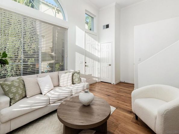 3710 Mykonos Ln 172, San Diego CA 92130
