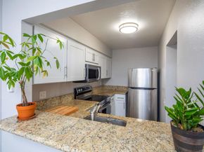 8019 Caminito De Pizza D, San Diego CA 92108