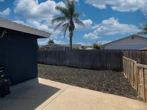 13035 Laurel St., Lakeside CA 92040