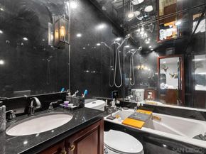 1775 Diamond 105, San Diego CA 92109
