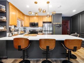 1775 Diamond 105, San Diego CA 92109