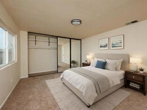 10866 Sandy Hook Rd, San Diego CA 92126
