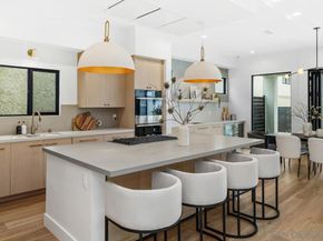 1826 Galveston St, San Diego CA 92110