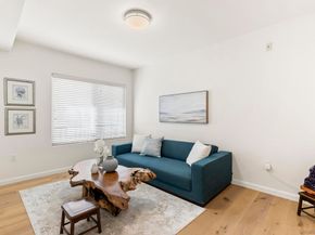 7520 Draper Ave 3, La Jolla CA 92037