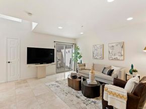 7520 Draper Ave 3, La Jolla CA 92037