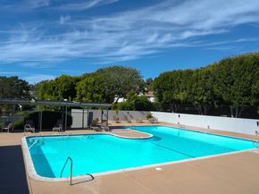 5576 Caminito Herminia, La Jolla CA 92037