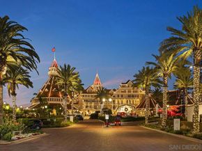 1500 Orange Ave 7, Coronado CA 92118