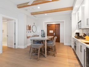 1500 Orange Ave 7, Coronado CA 92118