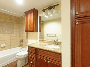 7509 Draper Ave 306, La Jolla CA 92037