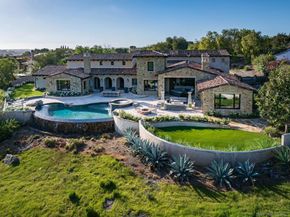 7795 Sendero Angelica, San Diego CA 92127