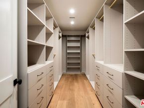 3770 May Street, Los Angeles CA 90066