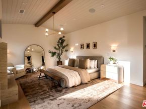 3770 May Street, Los Angeles CA 90066