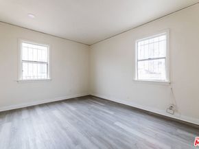 136 W 82nd Street, Los Angeles CA 90003