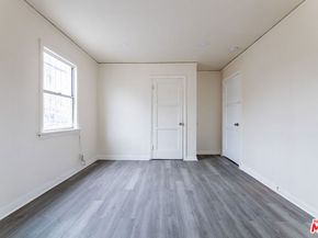 136 W 82nd Street, Los Angeles CA 90003