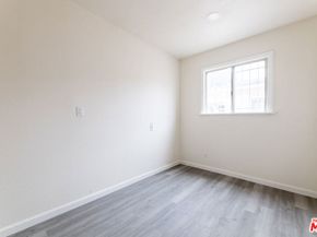 136 W 82nd Street, Los Angeles CA 90003