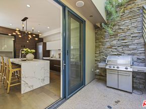 2756 Westshire Drive, Los Angeles CA 90068