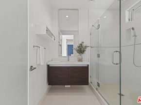 2756 Westshire Drive, Los Angeles CA 90068