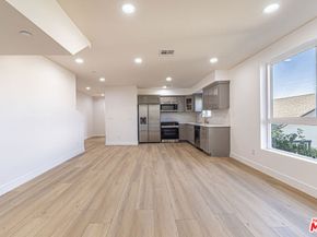 5436 Romaine Street, Los Angeles CA 90038