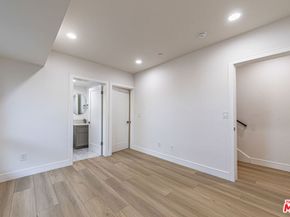 5436 Romaine Street, Los Angeles CA 90038