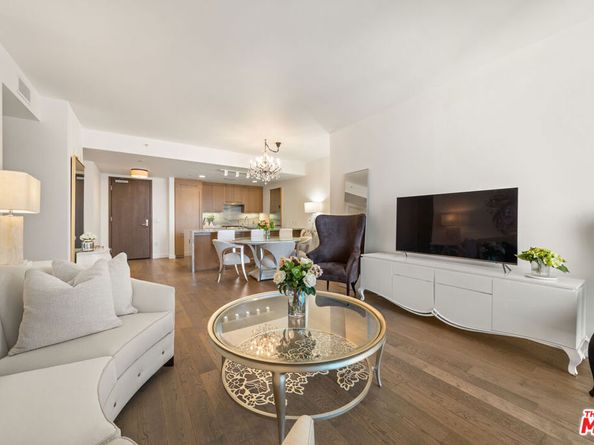 1755 Ocean Avenue 801, Santa Monica CA 90401