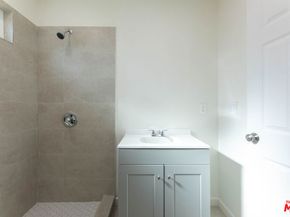 2650 E 220th Street, Carson CA 90810