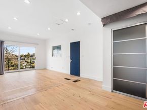 2226 Ronda Vista Drive, Los Angeles CA 90027