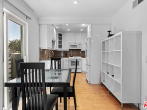 1515 S Beverly Drive 202, Los Angeles CA 90035