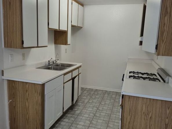 533 S St Andrews Place 410, Los Angeles CA 90020