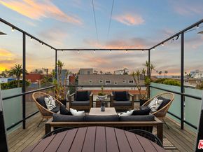 1308 Pacific Avenue, Venice CA 90291