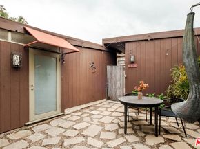 3061 Landa Street, Los Angeles CA 90039