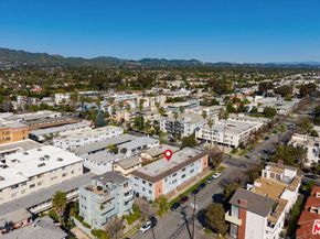 425 Idaho Avenue 10, Santa Monica CA 90403