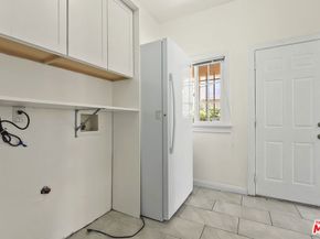 5761 W Olympic Boulevard, Los Angeles CA 90036