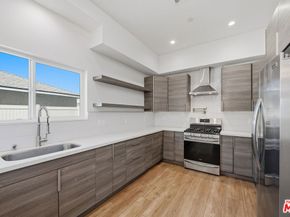 5637 Riverton Avenue, North Hollywood CA 91601