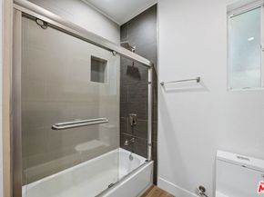 5637 Riverton Avenue, North Hollywood CA 91601