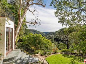 10037 Reevesbury Drive, Beverly Hills CA 90210