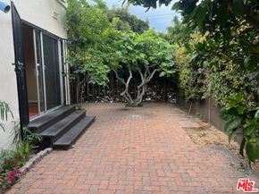 1335 Chelsea Avenue, Santa Monica CA 90404