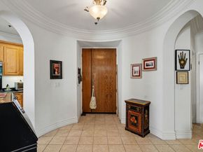 10364 Almayo Avenue 304, Los Angeles CA 90064