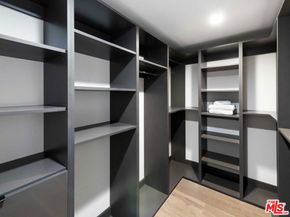 1017 N Croft Avenue 201, Los Angeles CA 90069