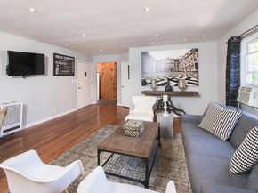 900 N GARDNER Street, West Hollywood CA 90046