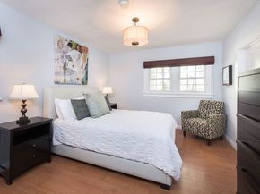 900 N GARDNER Street, West Hollywood CA 90046