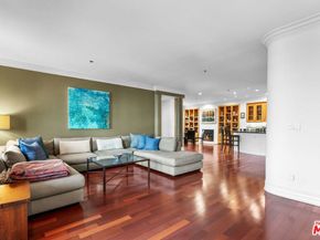 850 N Croft Avenue 302, Los Angeles CA 90069