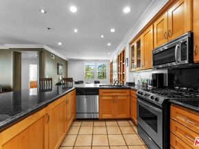 850 N Croft Avenue 302, Los Angeles CA 90069