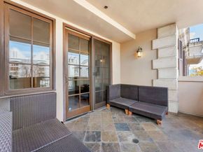 850 N Croft Avenue 302, Los Angeles CA 90069