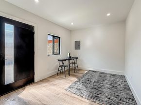 7530 Gaviota Avenue, Lake Balboa CA 91406